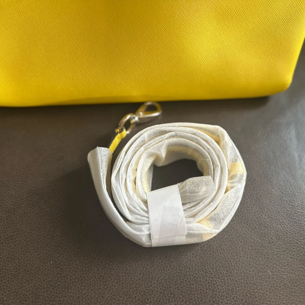 Kate Spade Cedar Street Maise Crossbody - Picture 4 of 6